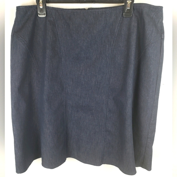 Fashion Bug Dark Washed Blue Jean Skirt Sz 18W - Picture 1 of 7